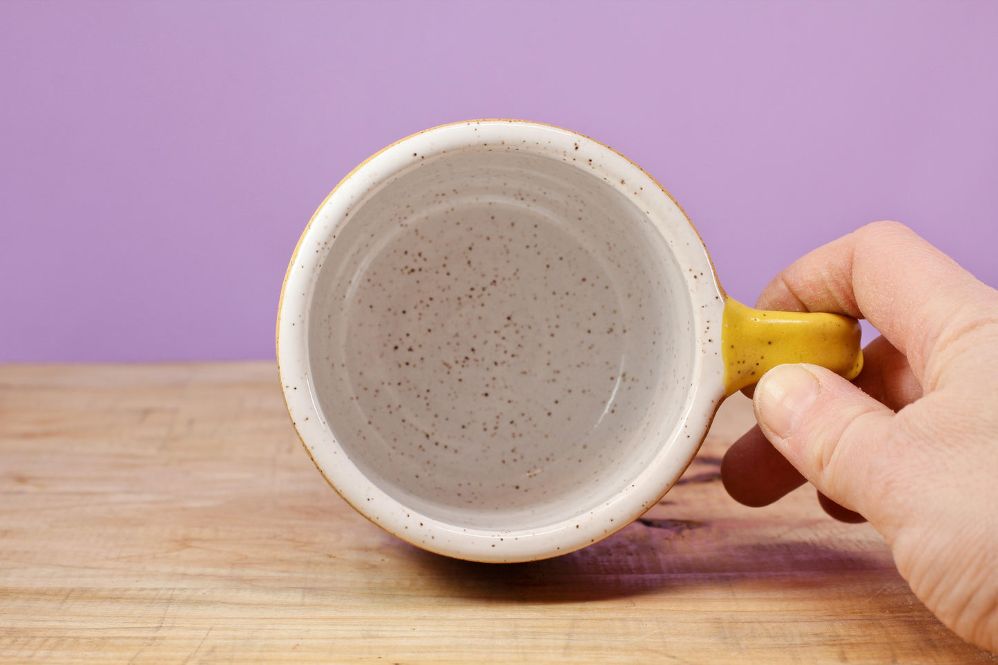 Wildflower Strawberry Mug -Yellow #36- (10oz.)