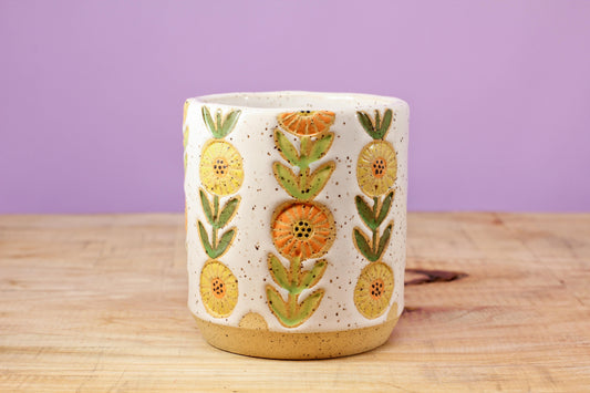 Flower Chain Tumbler #107 (8.5 oz.)