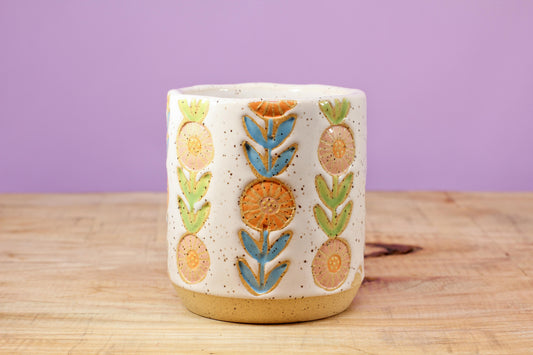 Flower Chain Tumbler #109 (9 oz.)