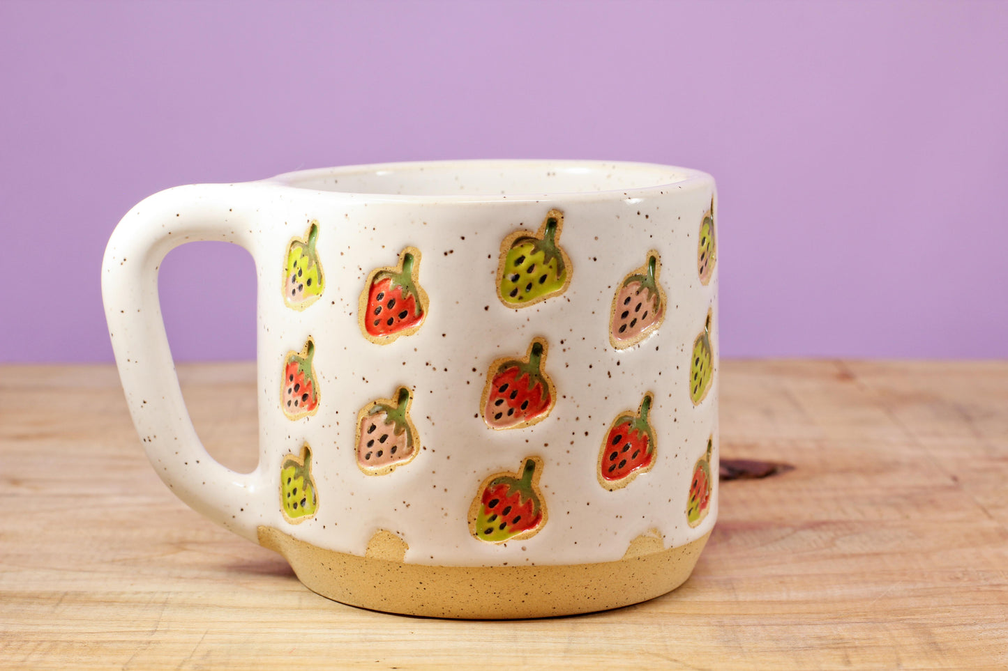Strawberry Stamped Mug #154- (14.5 oz.)