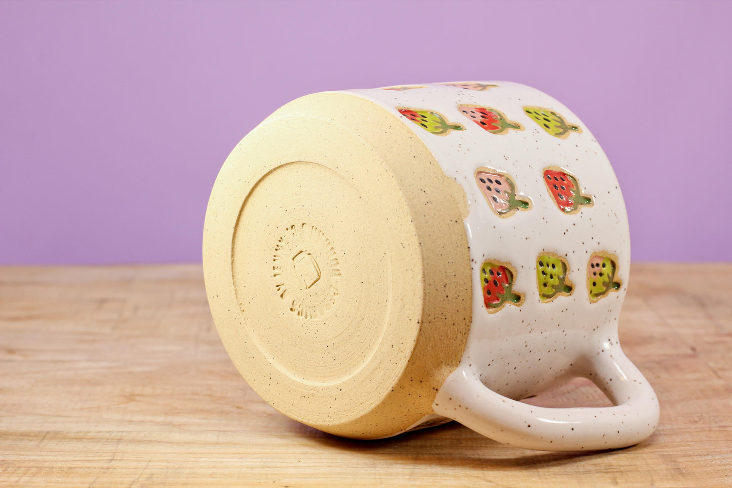 Strawberry Stamped Mug #154- (14.5 oz.)