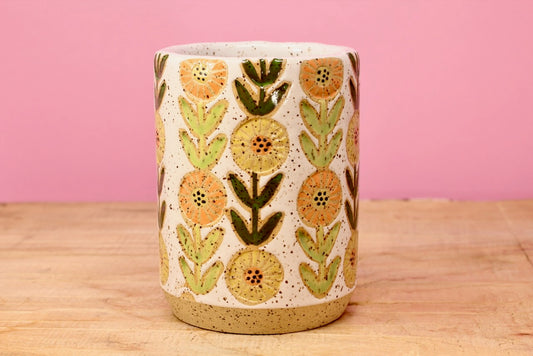 Flower Chain Tumbler #93 (10 oz.)