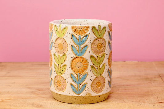 Flower Chain Tumbler #94 (8.5 oz.)