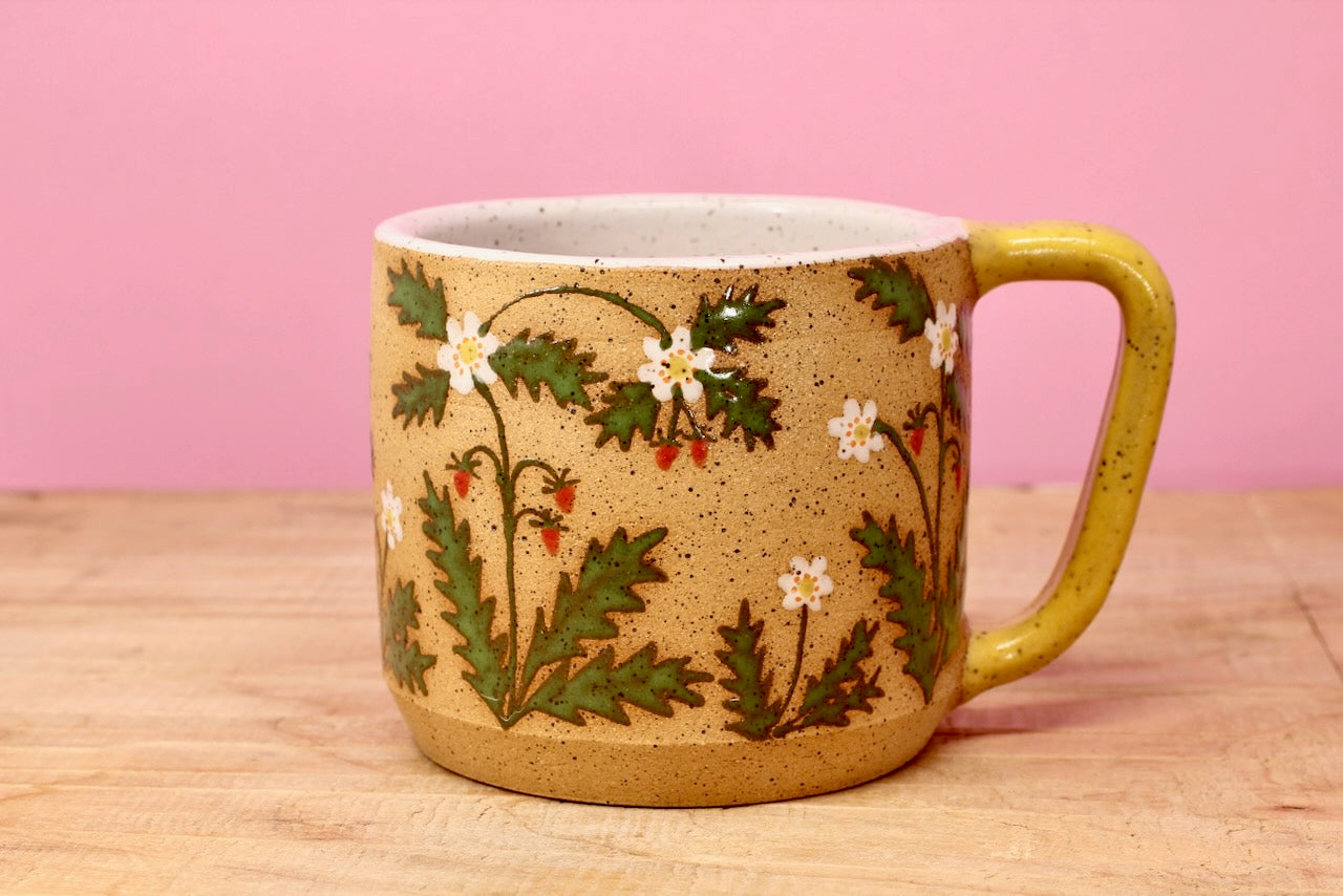 Wildflower Strawberry Mug -Yellow #161- (12 oz.)