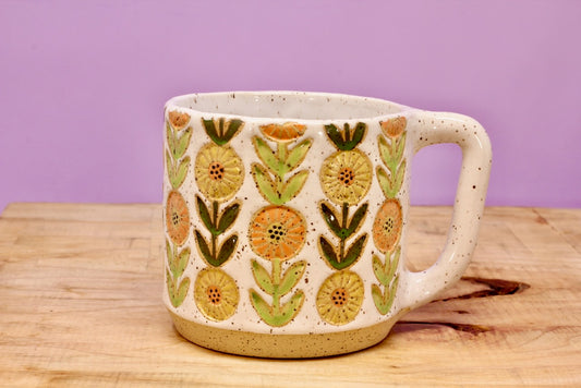 Flower Chain Mug #52 (13 oz.)