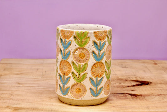 Flower Chain Tumbler #65 (6.5 oz.)