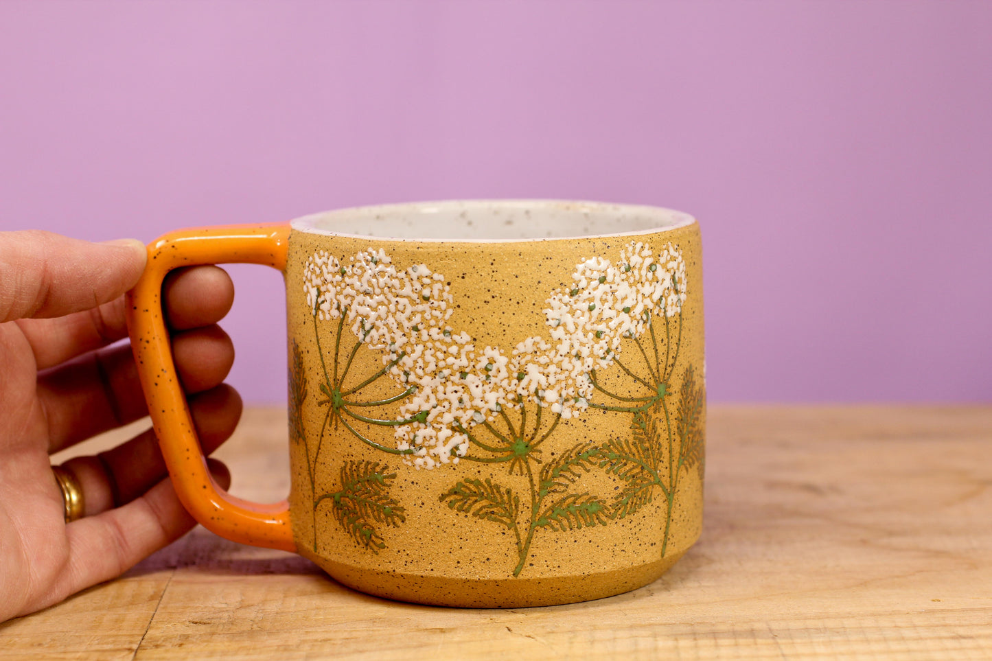 Wildflower Queen Anne's Lace Mug #137- (15.5 oz.)